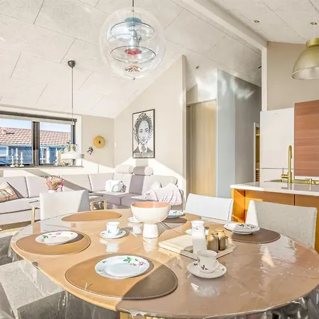 Nyaraló Sighrik - 25m From The Sea By Interhome *